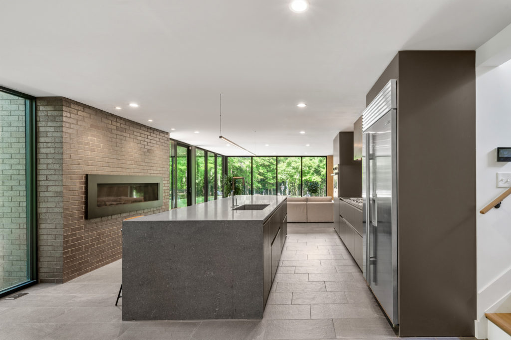 natural lighting in a modern kitchen