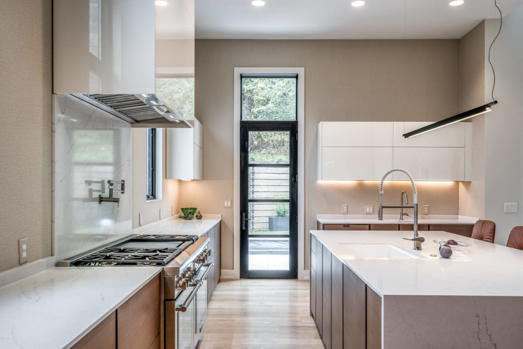 Kitchen cabinets with undercabinet lighting