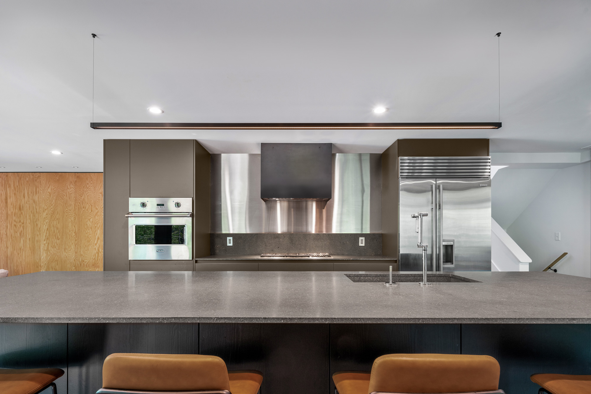 Modern Kitchen Remodel by NOLI Modern Italian Living project photo 5