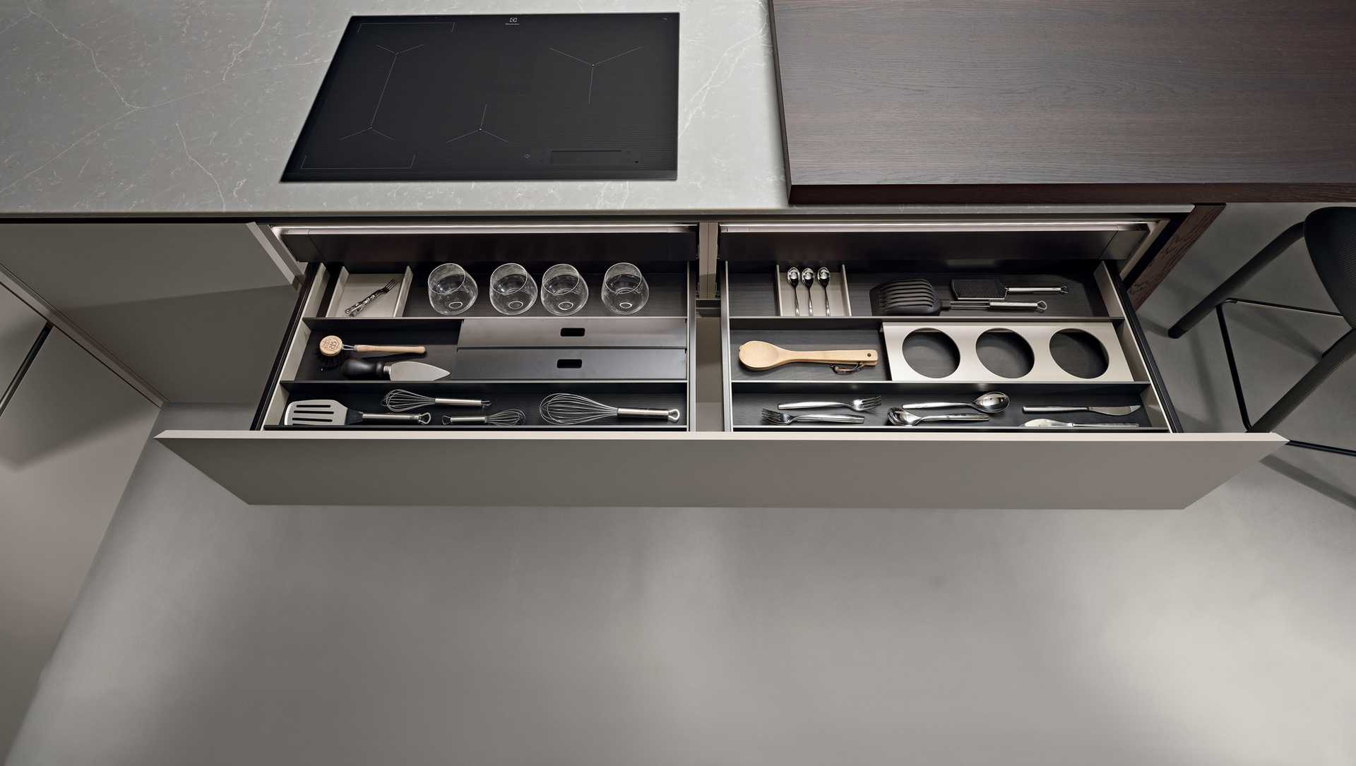modern-kitchen-cabinets-drawer